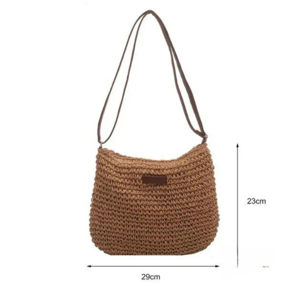 Max shoulder bag: body width 29 cm and height 23 cm