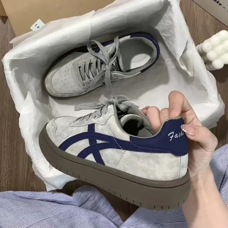 Women's Sneakers | Everyday Tessa Style — product view 4