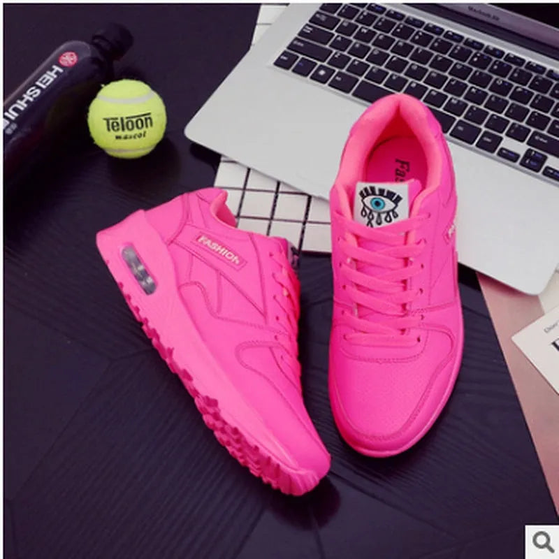 Women's Sneakers | Everyday Elsie — product view 6