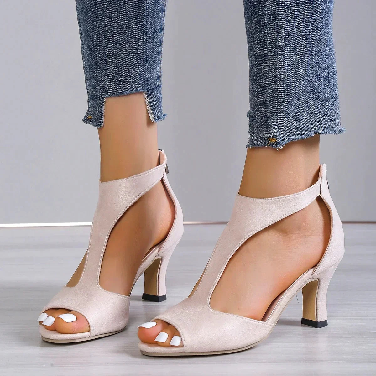 Block Heel | Women's Elegant Hugo Style Edit, product image 2